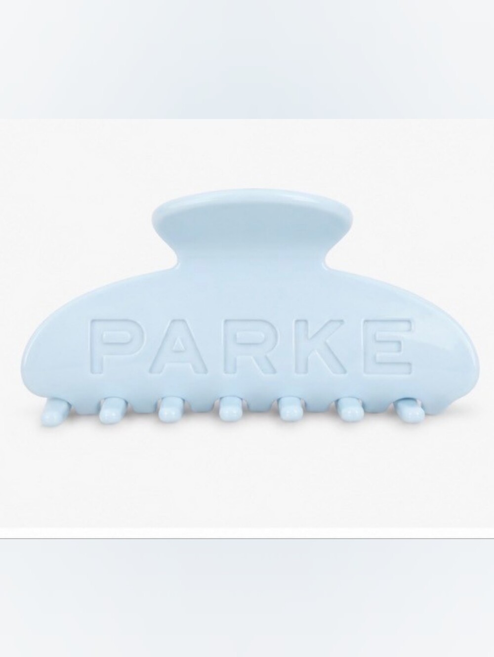 PARKE Powder BLUE Claw Clip+Pouch- Nwt- Sold Out